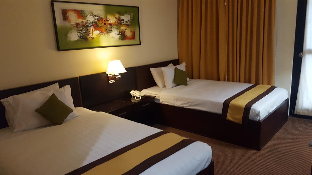 Grand Tembaga Hotel Timika Eksteriør billede