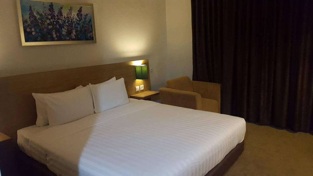 Grand Tembaga Hotel Timika Eksteriør billede
